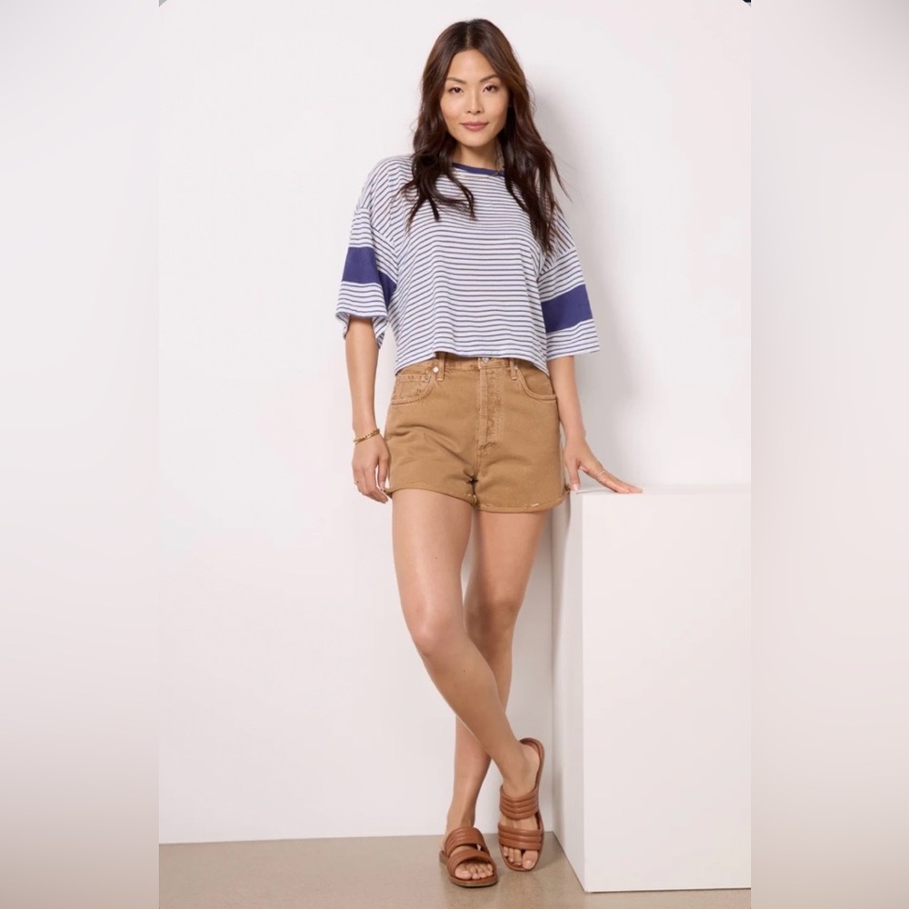 ▪️NWT Citizens of Humanity Marlow High Waist
Denim Shorts